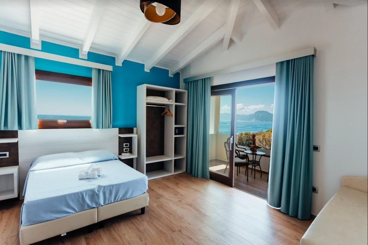 I Ginepri Hotel Cala Gonone Ngoại thất bức ảnh